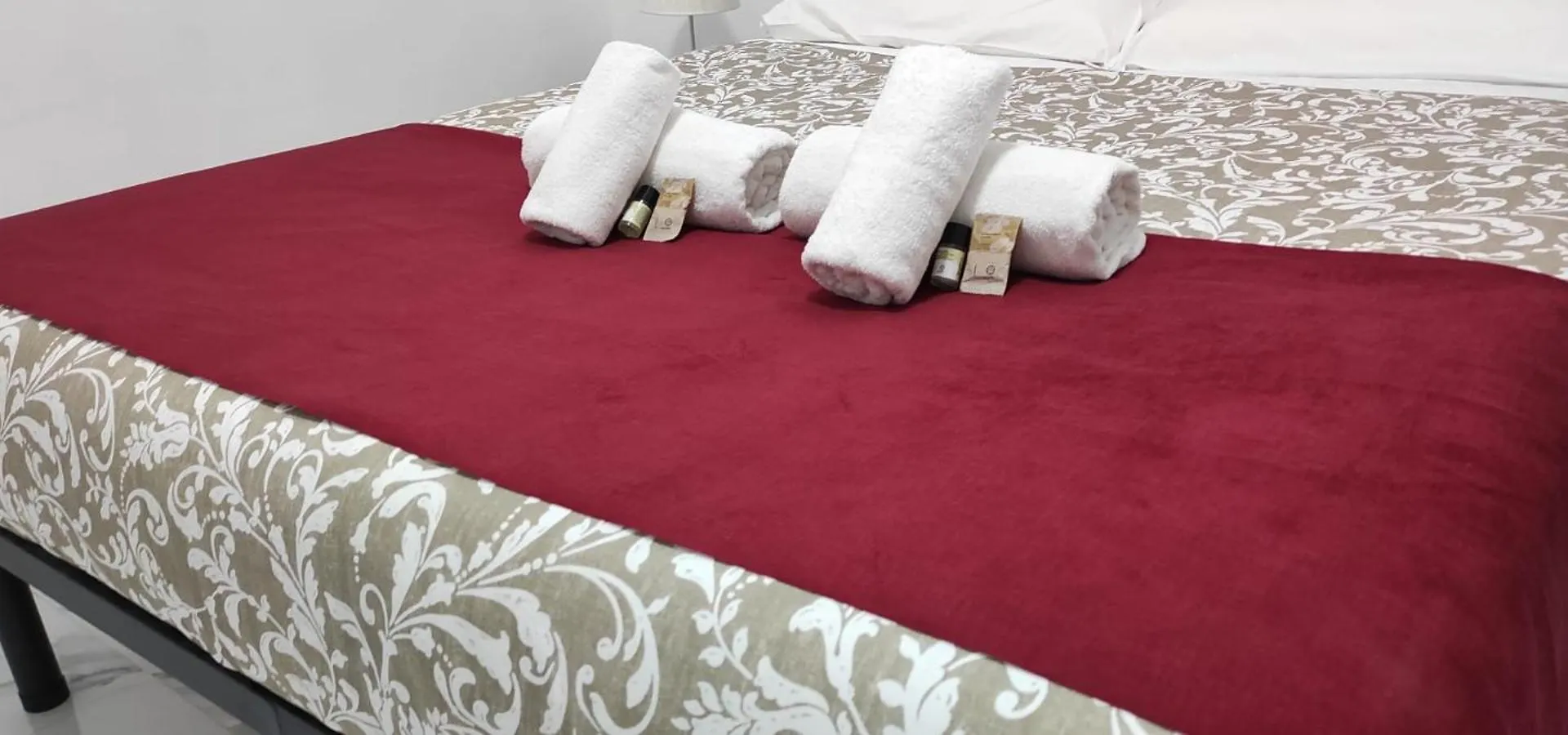 Stazione Telese 41 Bed & Breakfast Rome
