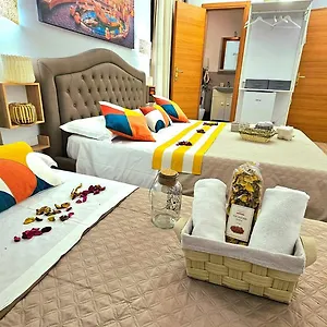 A Casa Simpatia - Free Parking If You Book 4 Nights Roma