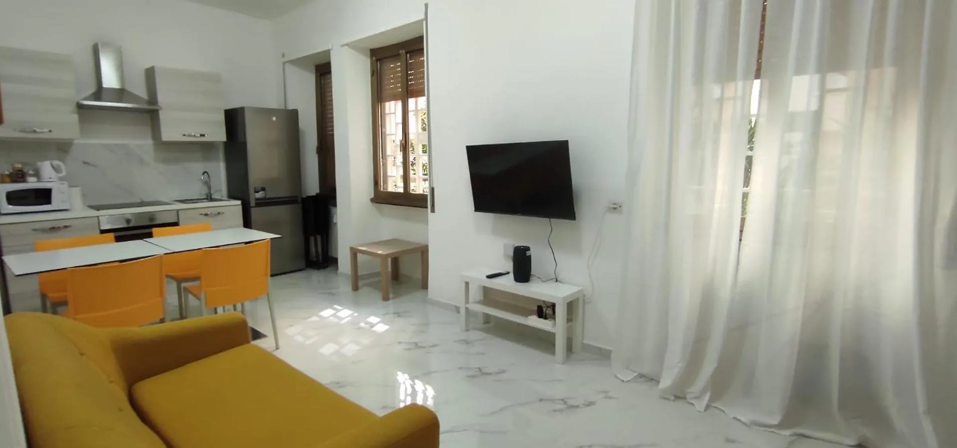 Stazione Telese 41 Bed & Breakfast Rome